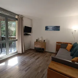 21 M2 Avec Balcon Appartement